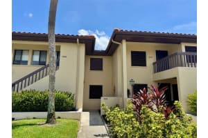 5216 LAKE VILLAGE DRIVE, SARASOTA, FL 34235 - MLS#MFRA4658324