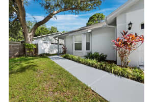 3223 JAMAICA STREET, SARASOTA, FL 34231 Sold 08/14/25