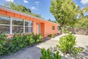 2738 MARTIN STREET, SARASOTA, FL 34237 - MLS#MFRA4658351