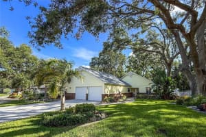 6818 ARBOR OAKS CIRCLE, BRADENTON, FL 34209 Sold 08/16/25