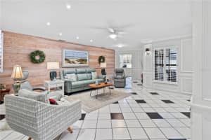 6818 ARBOR OAKS CIRCLE, BRADENTON, FL 34209 Sold 08/16/25