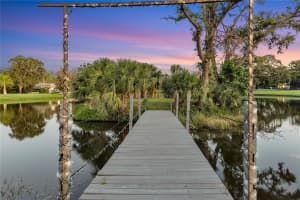 3425 FOREST LAKE CIRCLE, SARASOTA, FL 34232 - MLS#MFRA4658444