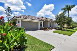 2781 HARVEST DRIVE, SARASOTA, FL 34240 - MLS#MFRA4658453
