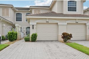 7050 Prosperity Cir #904, SARASOTA