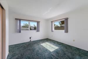 2814 SOUTHERN PARKWAY, BRADENTON, FL 34205 Sold 08/26/25