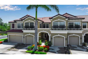 228 CREW COURT, SARASOTA, FL 34243 Sold 08/28/25