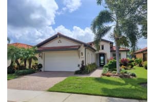 23178 Copperleaf Dr, VENICE
