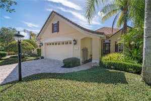 7447 Edenmore St, LAKEWOOD RANCH