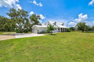 5710 VANDERIPE RD, SARASOTA, FL 34241 - MLS#MFRA4658570