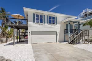 104 77TH STREET, HOLMES BEACH, FL 34217 - MLS#MFRA4658579