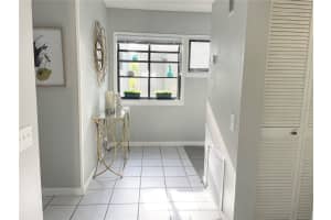 121 WOODLAND PL #121, OSPREY, FL 34229 Sold 08/14/25