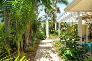 6308 4TH AVENUE, BRADENTON, FL 34209 - MLS#MFRA4658599