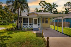1603 17th St W, BRADENTON
