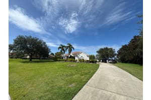 22638 MORNING GLORY CIRCLE, BRADENTON, FL 34202 - MLS#MFRA4658645