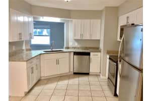 1384 ROOSEVELT DRIVE, VENICE, FL 34293 - MLS#MFRA4658648