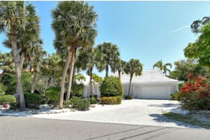 2800 CASEY KEY ROAD, NOKOMIS, FL 34275 - MLS#MFRA4658663