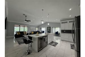 6069 MARELLA COURT, SARASOTA, FL 34243 - MLS#MFRA4658670