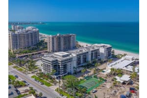 1102 BENJAMIN FRANKLIN DRIVE, SARASOTA, FL 34236 - MLS#MFRA4658677