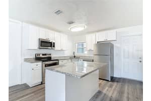 1409 COLLEGE PARK LANE, TAMPA, FL 33612 - MLS#MFRA4658708