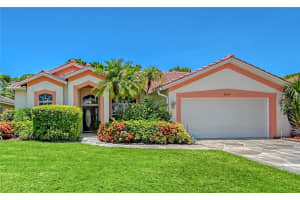 8924 Huntington Pointe Dr, SARASOTA