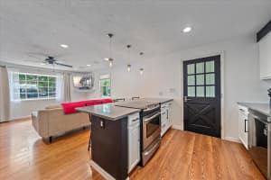 626 HAND AVENUE, SARASOTA, FL 34232 Sold 08/19/25