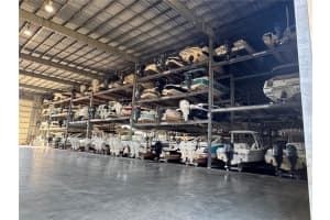 570 Blackburn Point Rd #11, OSPREY