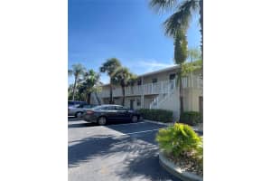 912 LA COSTA CIRCLE, SARASOTA, FL 34237 - MLS#MFRA4658764