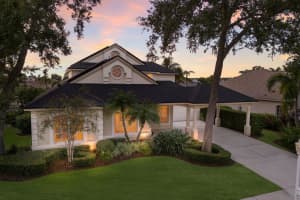 4731 Starboard Dr, BRADENTON