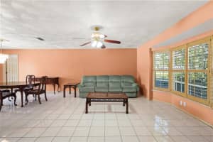 464 RUBENS DRIVE, NOKOMIS, FL 34275 - MLS#MFRA4658813