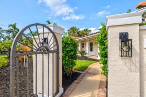 5012 HIGEL AVENUE, SARASOTA, FL 34242 - MLS#MFRA4658844