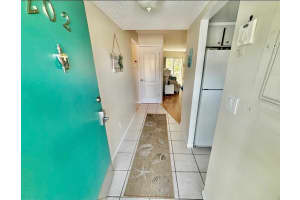 1215 PORTOFINO DRIVE, SARASOTA, FL 34242 - MLS#MFRA4658857