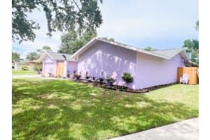 4242 Dryden Cir Sarasota, FL 34241 - Off Market