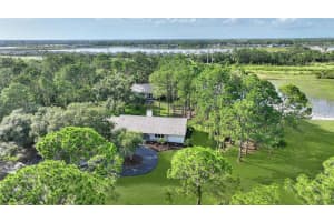 1429 Ranchero Dr, SARASOTA