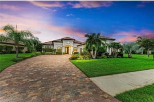 5655 CLOVERLEAF RUN, LAKEWOOD RANCH, FL 34211 - MLS#MFRA4658882