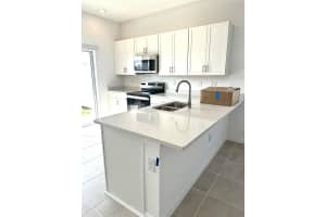 8781 DAYBREAK STREET, SARASOTA, FL 34241 - MLS#MFRA4658913