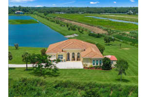 8474 WEBBER ROAD, SARASOTA, FL 34240 Sold 09/04/25