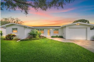 4414 Alhambra Ave, SARASOTA
