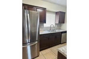 2612 HIDDEN LAKE DRIVE, SARASOTA, FL 34237 Sold 08/14/25