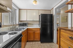2047 CANAL DRIVE, BRADENTON, FL 34207 - MLS#MFRA4658927
