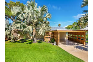 2506 WILKINSON ROAD, SARASOTA, FL 34231 - MLS#MFRA4658952