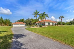 1985 BEL AIR STAR PARKWAY, SARASOTA, FL 34240 - MLS#MFRA4658954