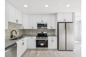 151 80TH AVENUE, ST PETERSBURG, FL 33702 - MLS#MFRA4658958