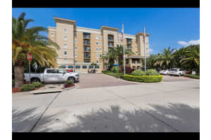 1064 TAMIAMI TRAIL, SARASOTA, FL 34236 - MLS#MFRA4658972