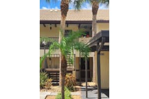 335 THREE LAKES LANE, VENICE, FL 34285 - MLS#MFRA4658981