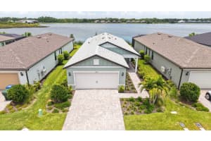 6476 SILVERSTAR DRIVE, SARASOTA, FL 34240 - MLS#MFRA4658982
