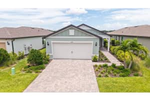 6476 SILVERSTAR DRIVE, SARASOTA, FL 34240 - MLS#MFRA4658982