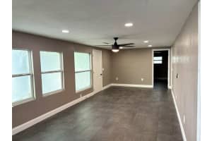 611 54TH AVE DRIVE, BRADENTON, FL 34208 - MLS#MFRA4658991