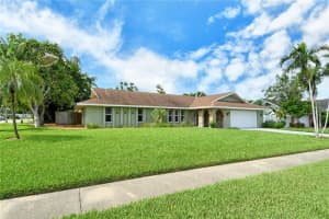 6303 3rd Ave Nw, BRADENTON