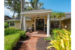 1773 OAK LAKES DRIVE, SARASOTA, FL 34232 Sold 12/05/25
