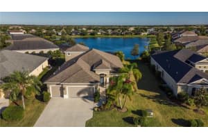 12051 FOREST PARK CIRCLE, BRADENTON, FL 34211 - MLS#MFRA4659047
